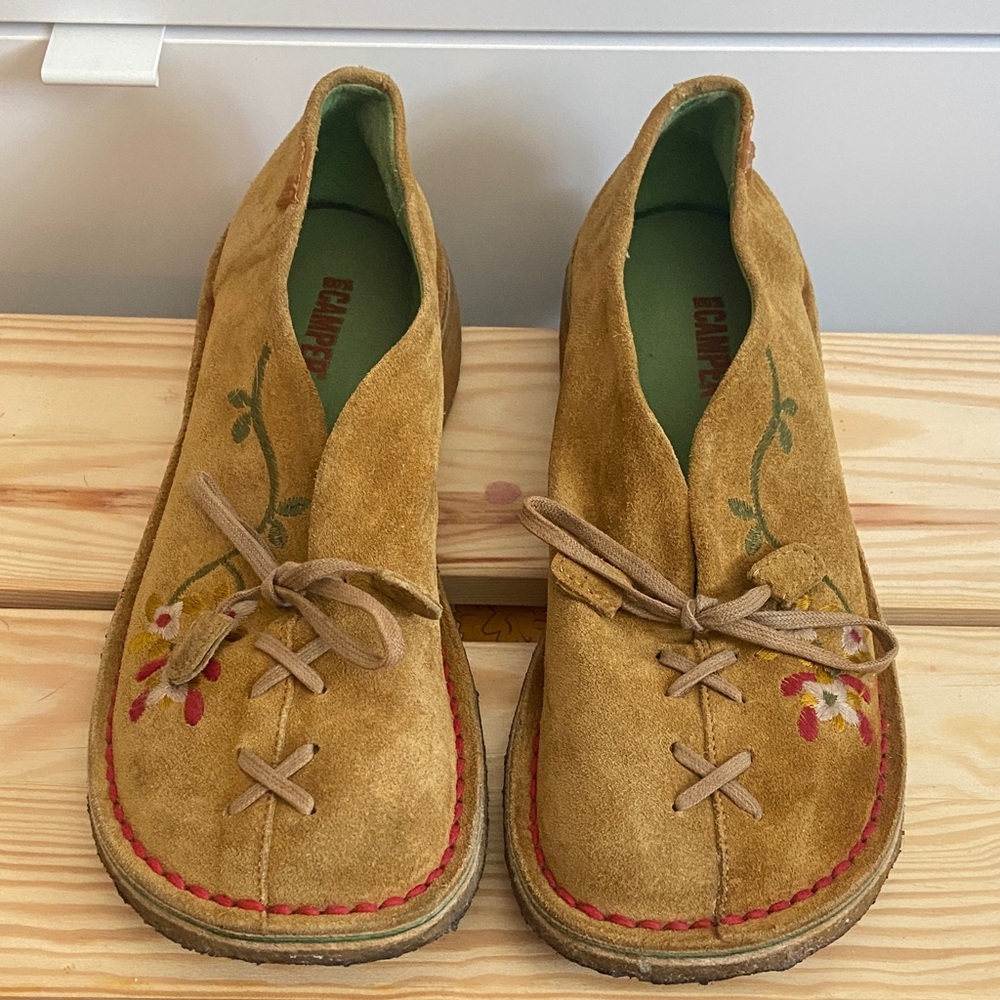 Camper Mary Jane Moccasins